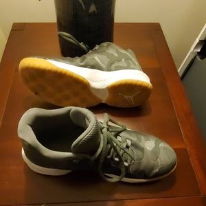 Youth Jordan B. Fly BG